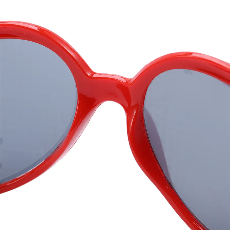 Women Fashion Heart Shaped Effects Glasses Watch The Lights Change To Heart Shape At Night Diffraction Glasses Female Sunglasses