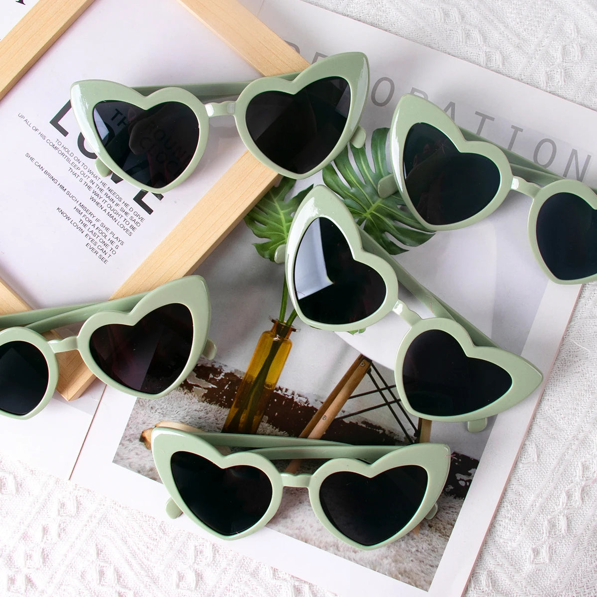 Hen Night Heart Shaped Sunglasses Women's Bachelorette Party Favors Glasses Bridal Shower Wedding Decoration Bridesmaid Gifts