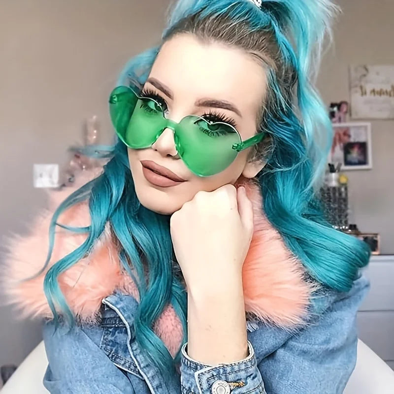 12pcs Heart Shaped Sunglasses Women Plastic Love Cat Eye Rimless Frame Colorfu Lens Sun Glasses Female Travel Eyeglasses