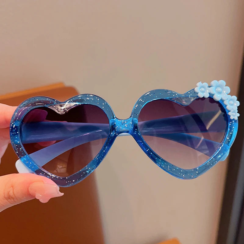 2023 Baby Girls Cute Acrylic Heart Shape Flowers UV400 Sunglasses Children Outdoor Sun Protection Sunglasses Kids Sun Glasses