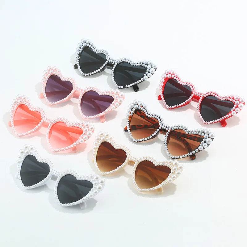 2024 Fashion Large Frame Pearl-set Sunglasses Heart Shape Personality UV400 Casual Black Just Married Sunglasses Bridesmaid Gift