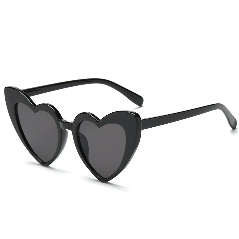 2024 New Heart shaped Cat Eye Sunglasses Women Large Frame Glasses  Flash Color Personality Design Fashion Accessories